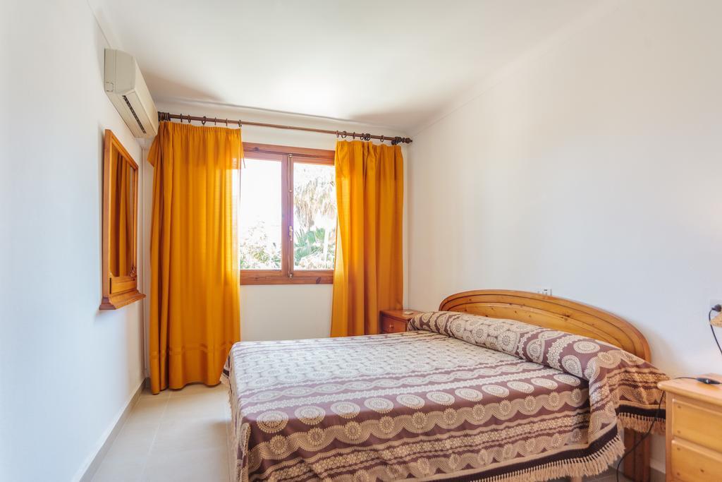 Apartamentos Obrador Colonia de Sant Jordi Quarto foto