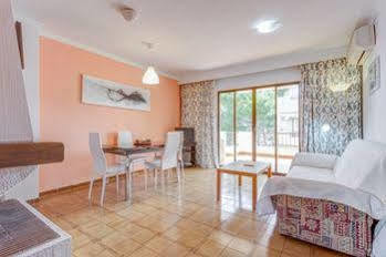 Apartamentos Obrador Colonia de Sant Jordi Exterior foto